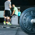 como montar um treino de musculação